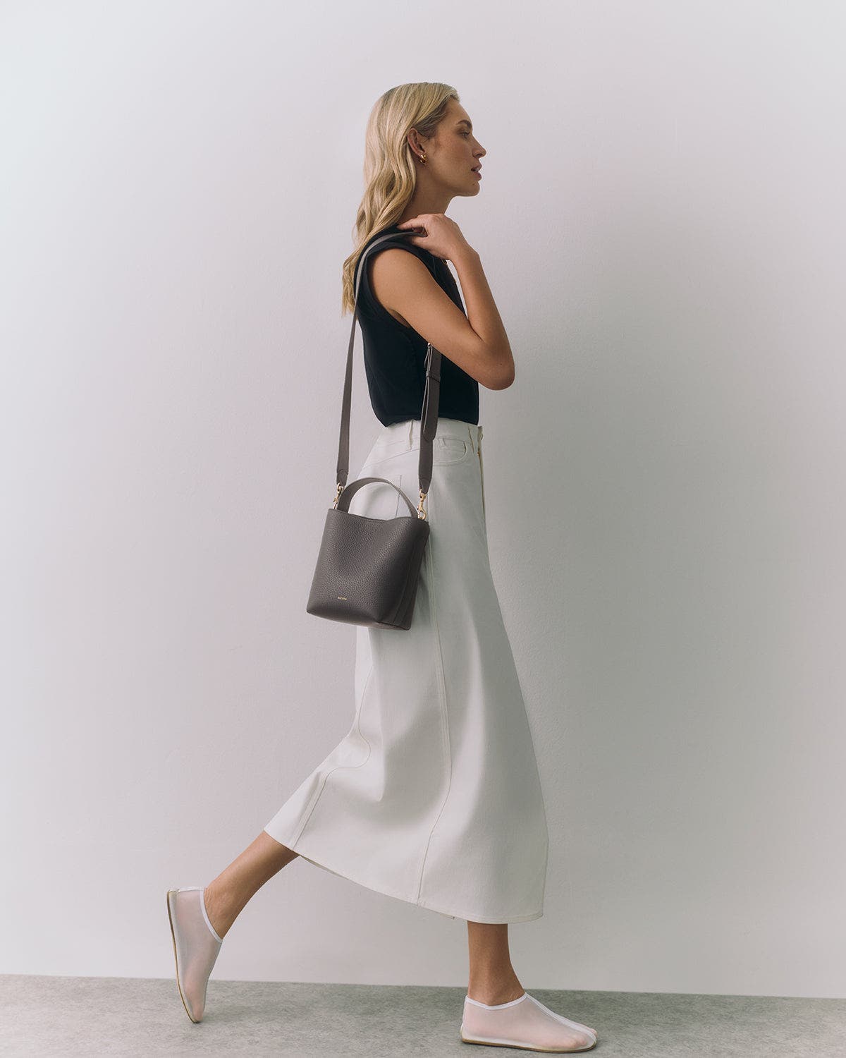 Mini Linea Bucket Bag, Alternate, color, Charcoal