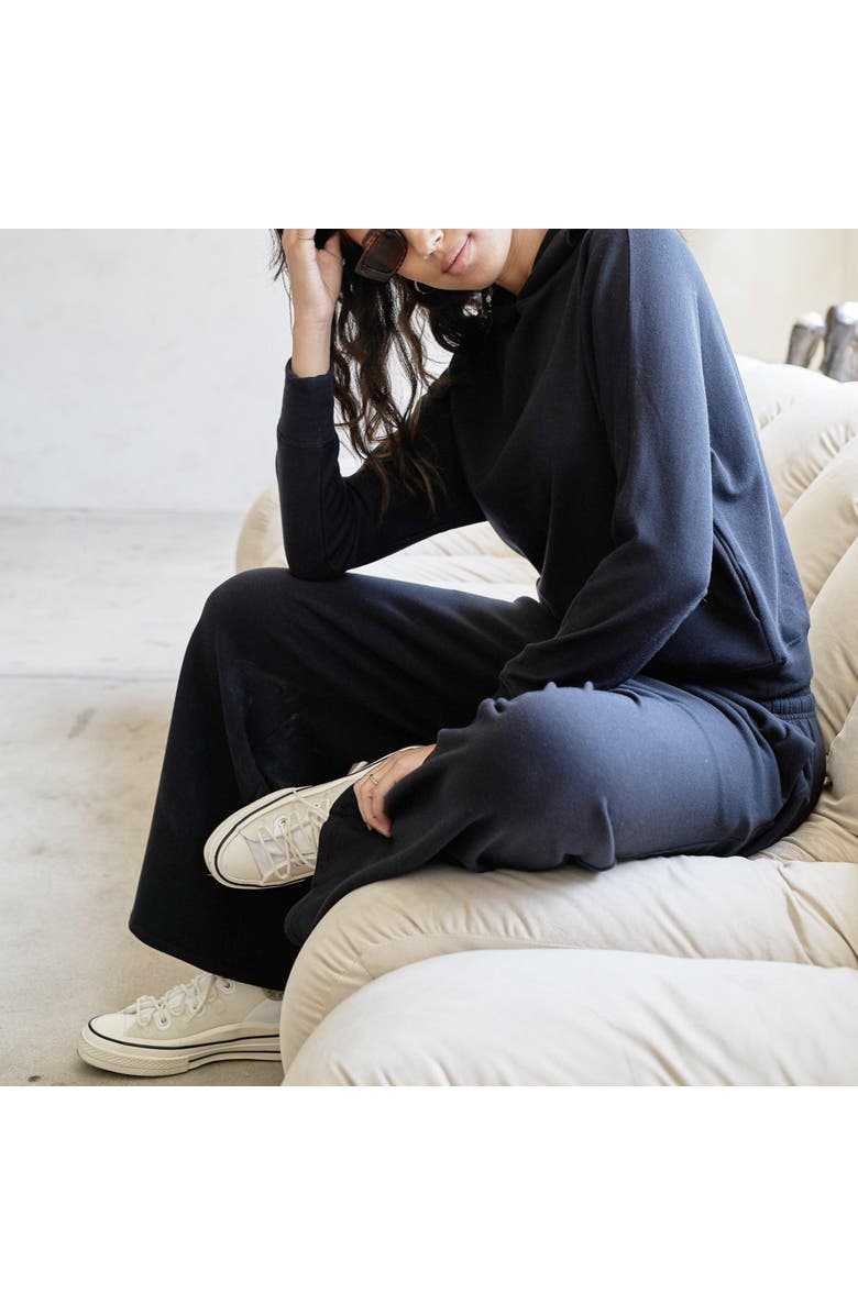 eavolu Baikal Eco-Luxe Fleece Wide-Leg Long Pant | Cloud-Soft Comfort, Alternate, color, Coal Black