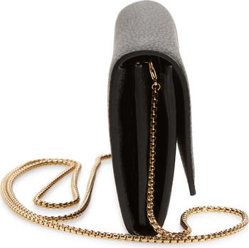 【関税込み】FERRAGAMO LUX GOLD' WALLET ON CHAIN Hug wallet with chain - Women | Ferragamo