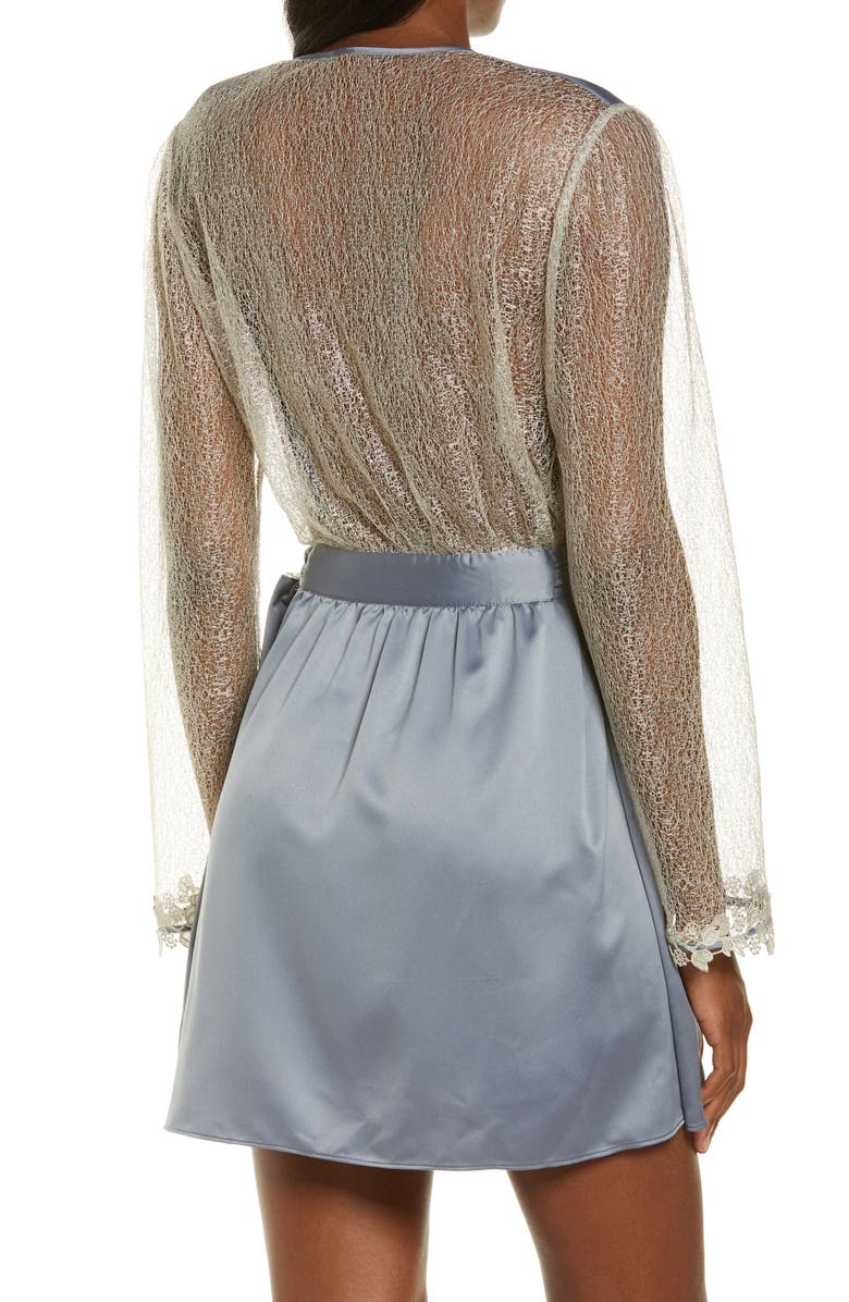 Flora Nikrooz Showstopper Robe, Alternate, color, 