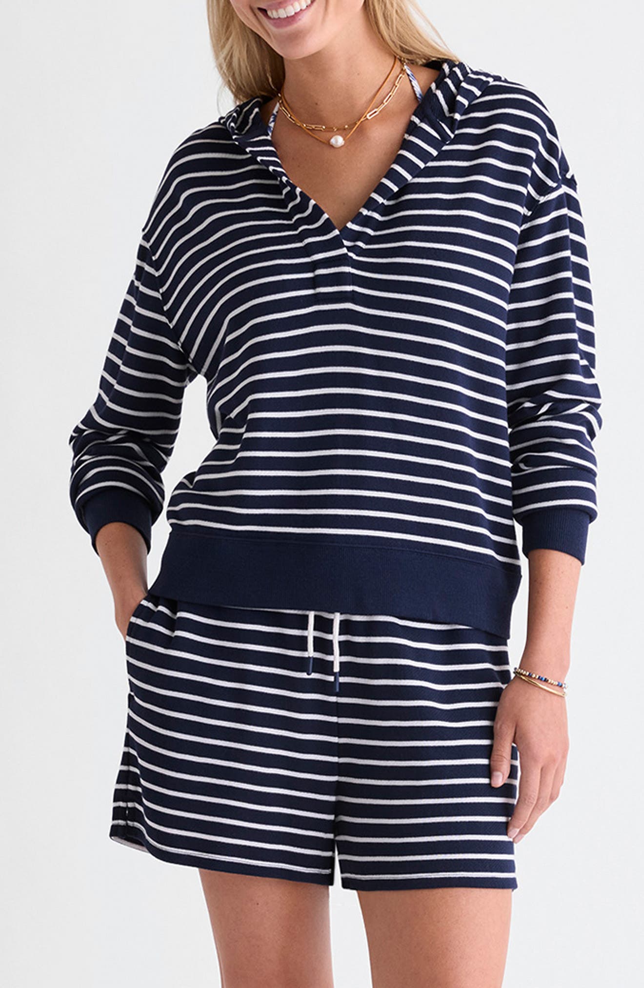 selected BAY STRIPE NAVY