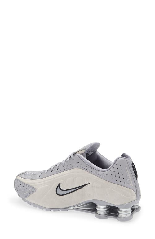 Nike Shox R4 Sneaker In Gray