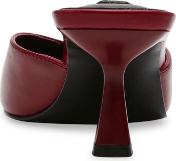 Mod Pointed Toe Mule Pump