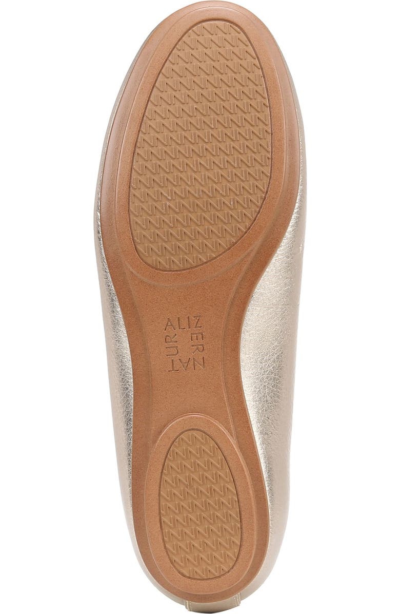 Naturalizer Maxwell Skimmer Flat, Alternate, color, Warm Silver Leather