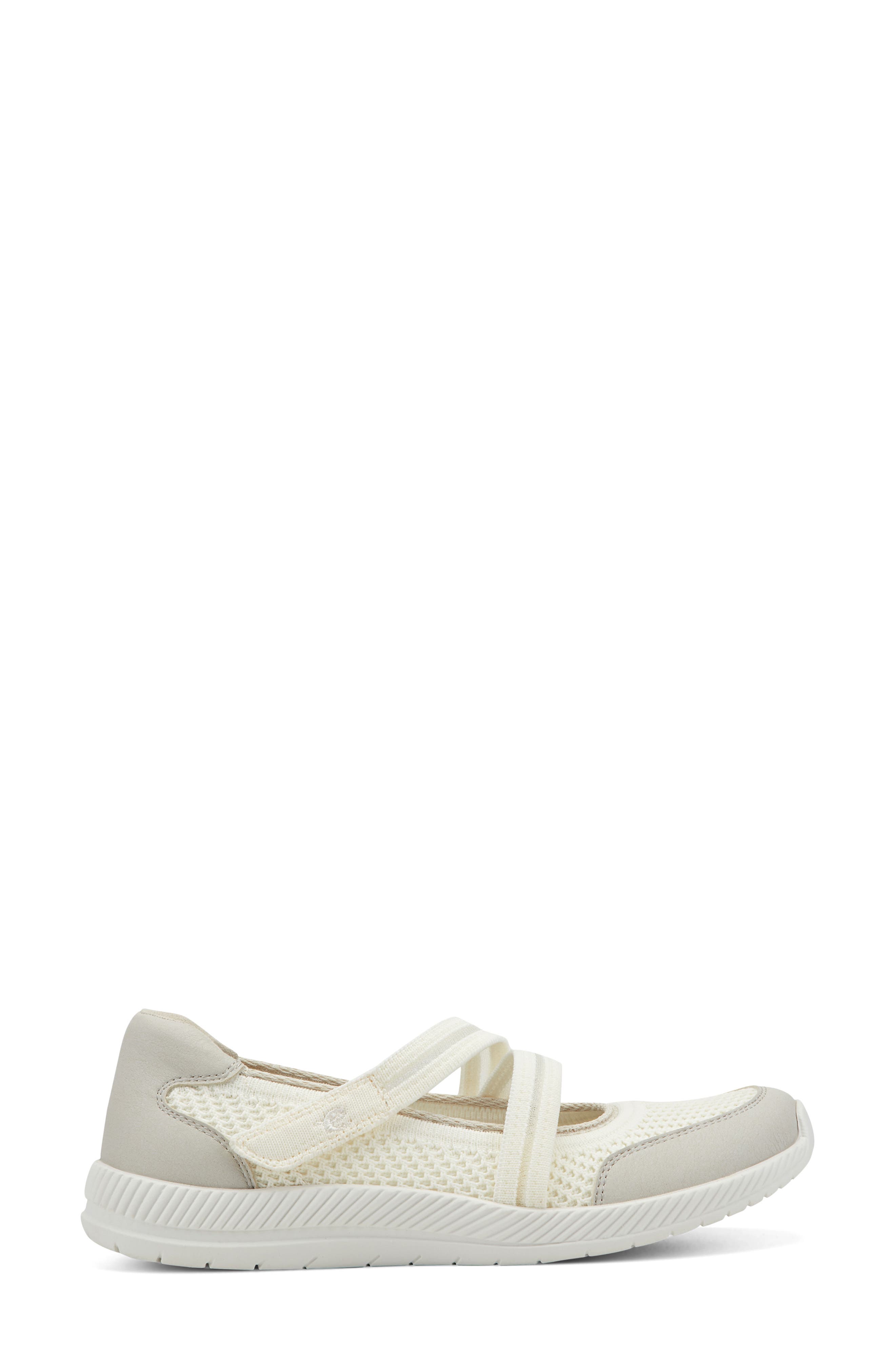 Gwynn Sneaker - image 4
