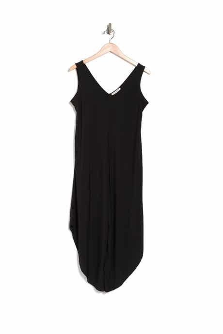 TASH AND SOPHIE V-Neck Sleeveless Wide Leg Jumpsuit