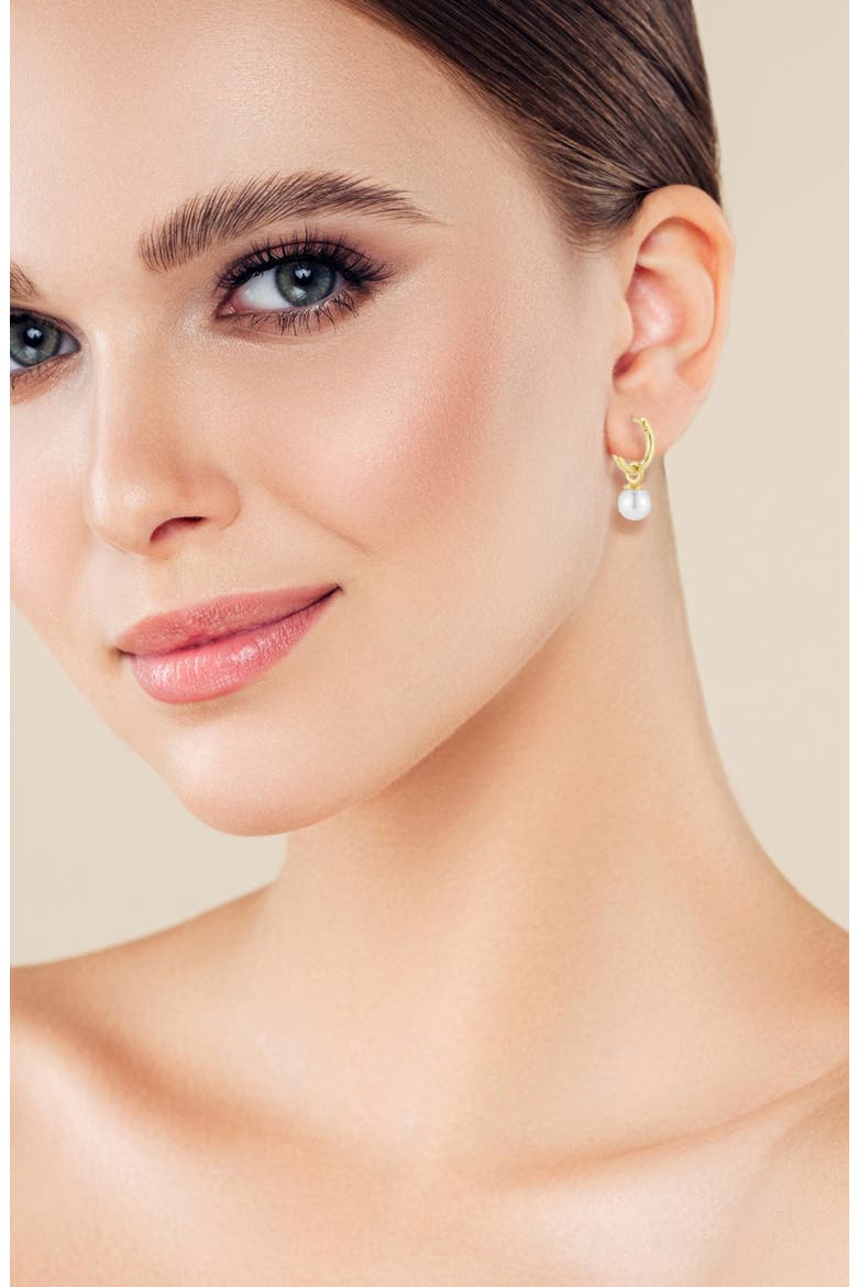 14k Gold Plated Cultured Pearl Huggie Hoop Earrings, Alternate, color, GOLD