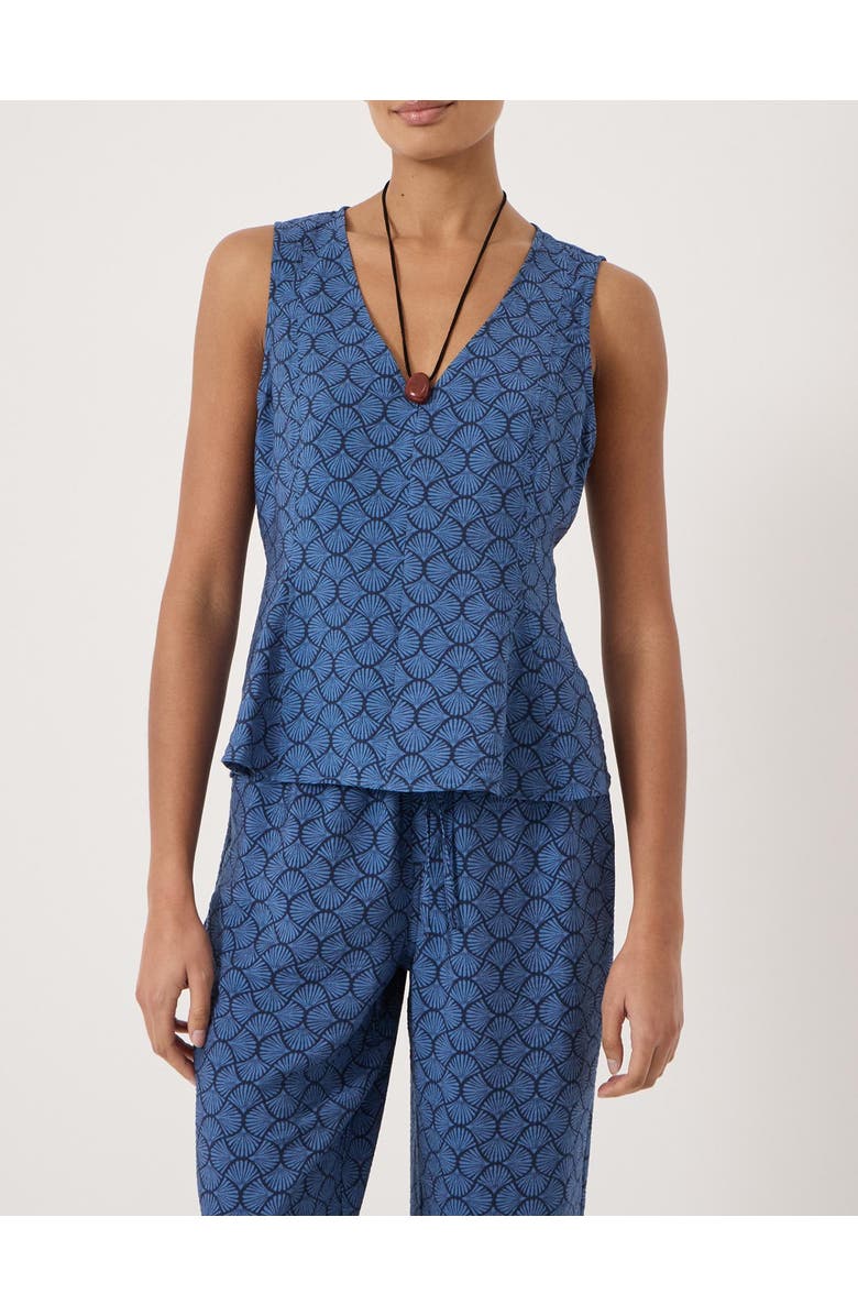 Hush Sybil V-Neck Air Flow Godet Top, Alternate, color, Seashell Navy