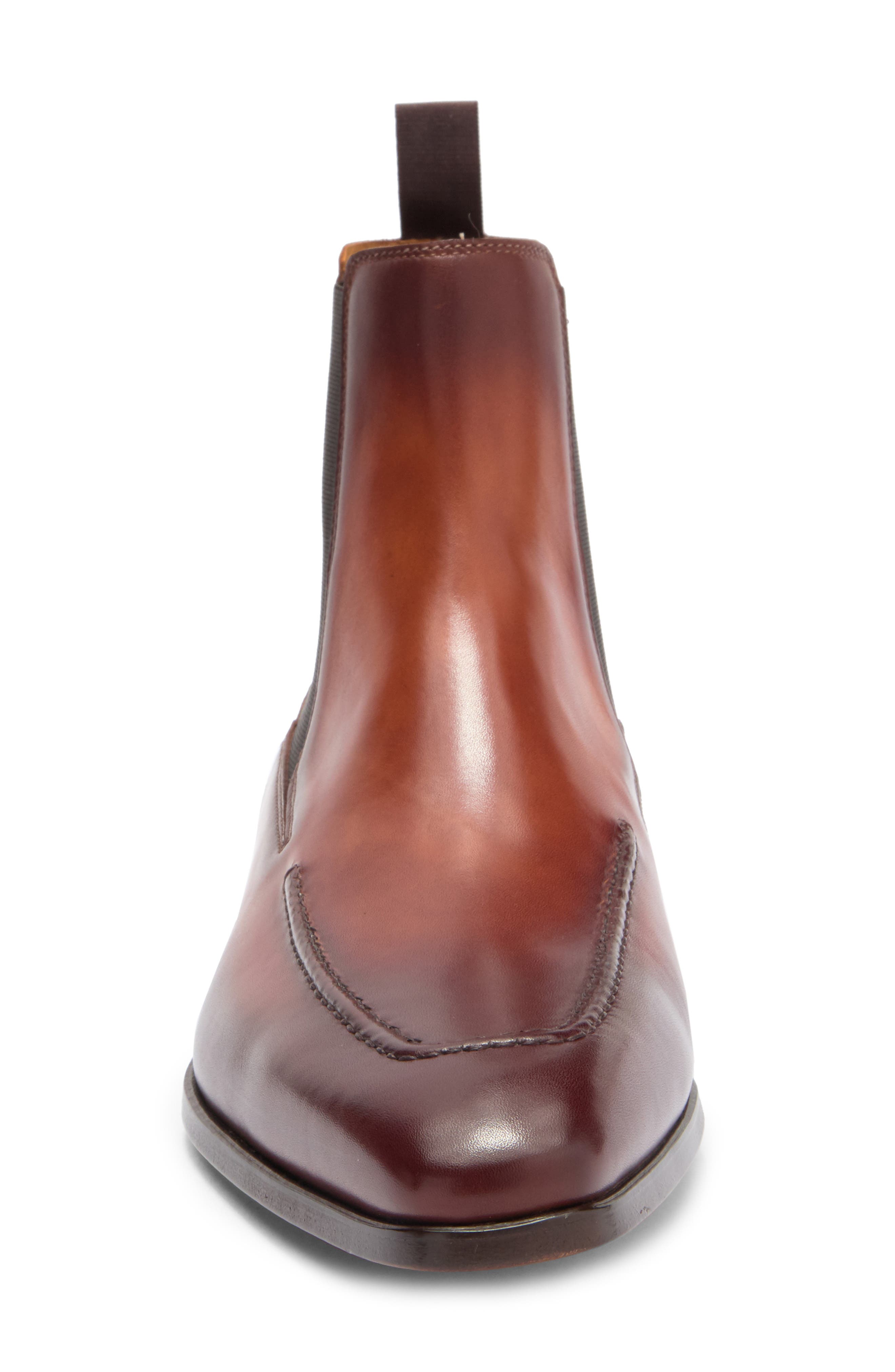 Magnanni Apron Toe Chelsea Boot, Alternate, color, 