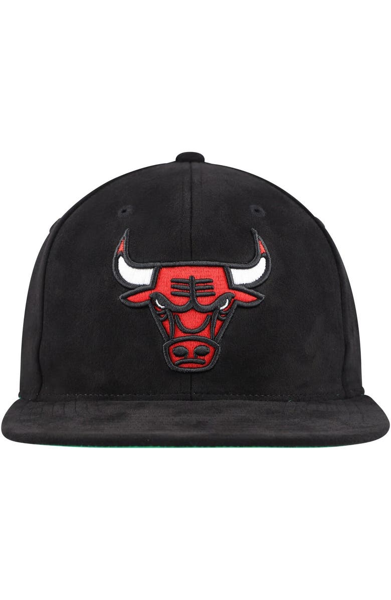 Mitchell & Ness Men's Mitchell & Ness Black Chicago Bulls Sweet Suede Snapback Hat, Alternate, color, Black