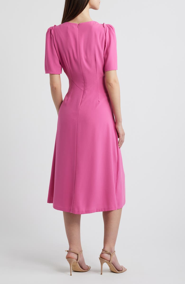 Vince Camuto Center Ruched Crepe Midi Dress, Alternate, color, Peony