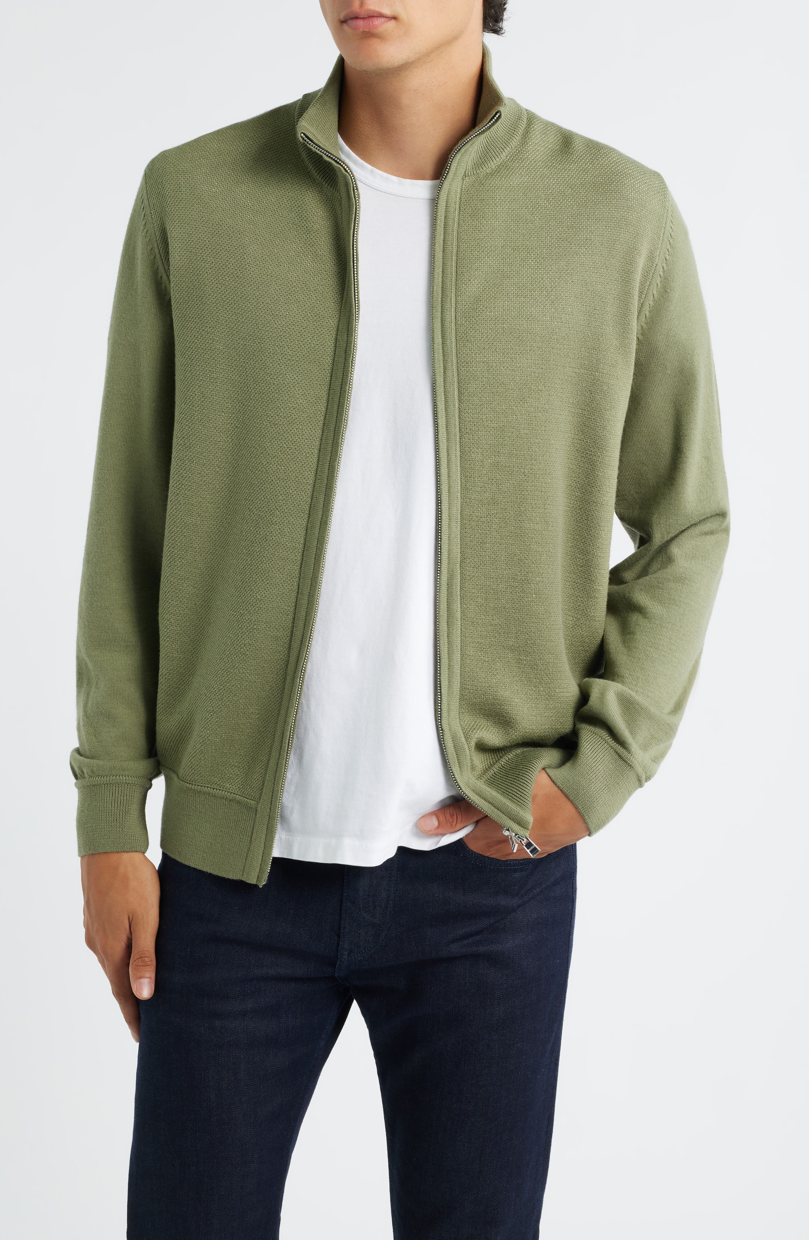 selected MEDIUM GREEN