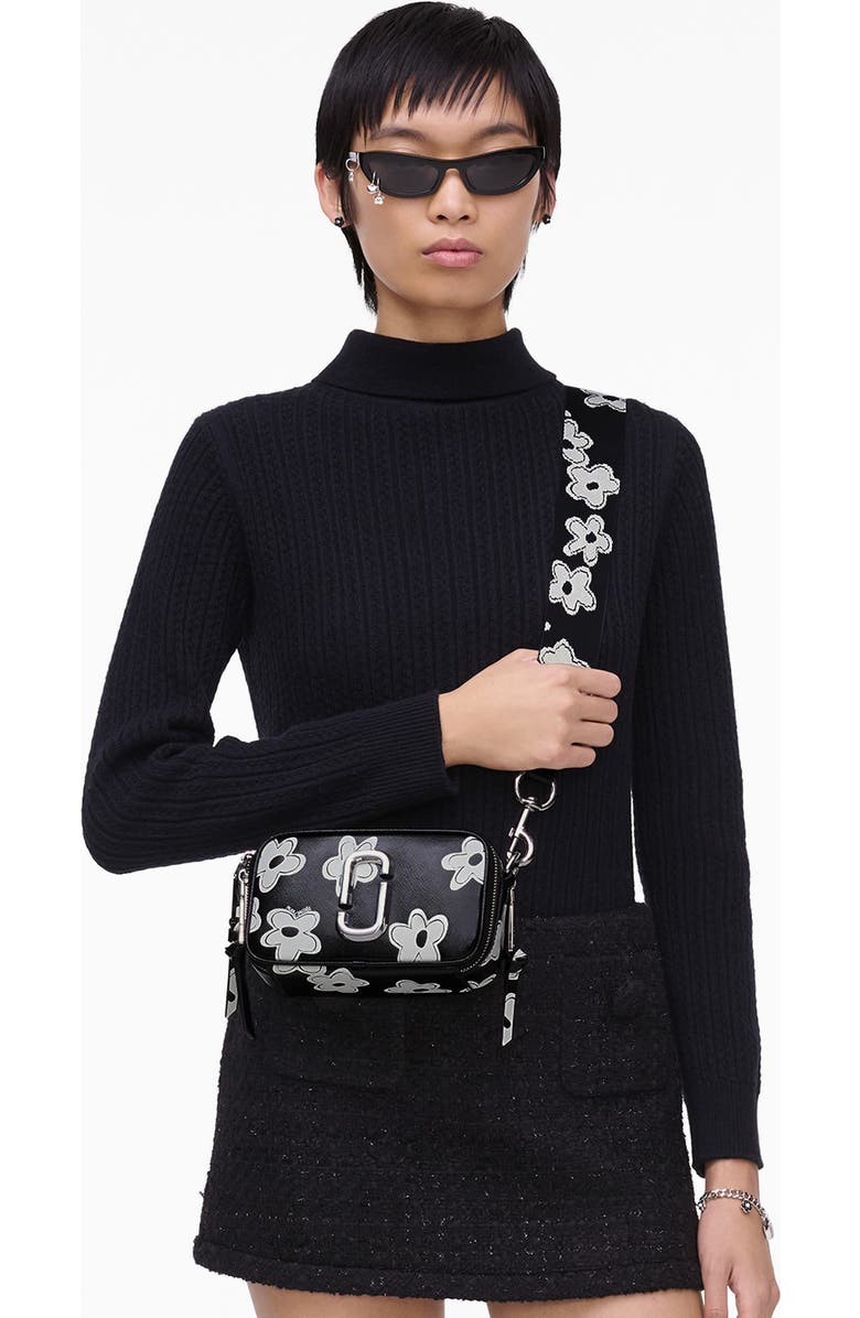 Marc Jacobs The Snapshot Daisy Leather Crossbody Bag, Alternate, color,