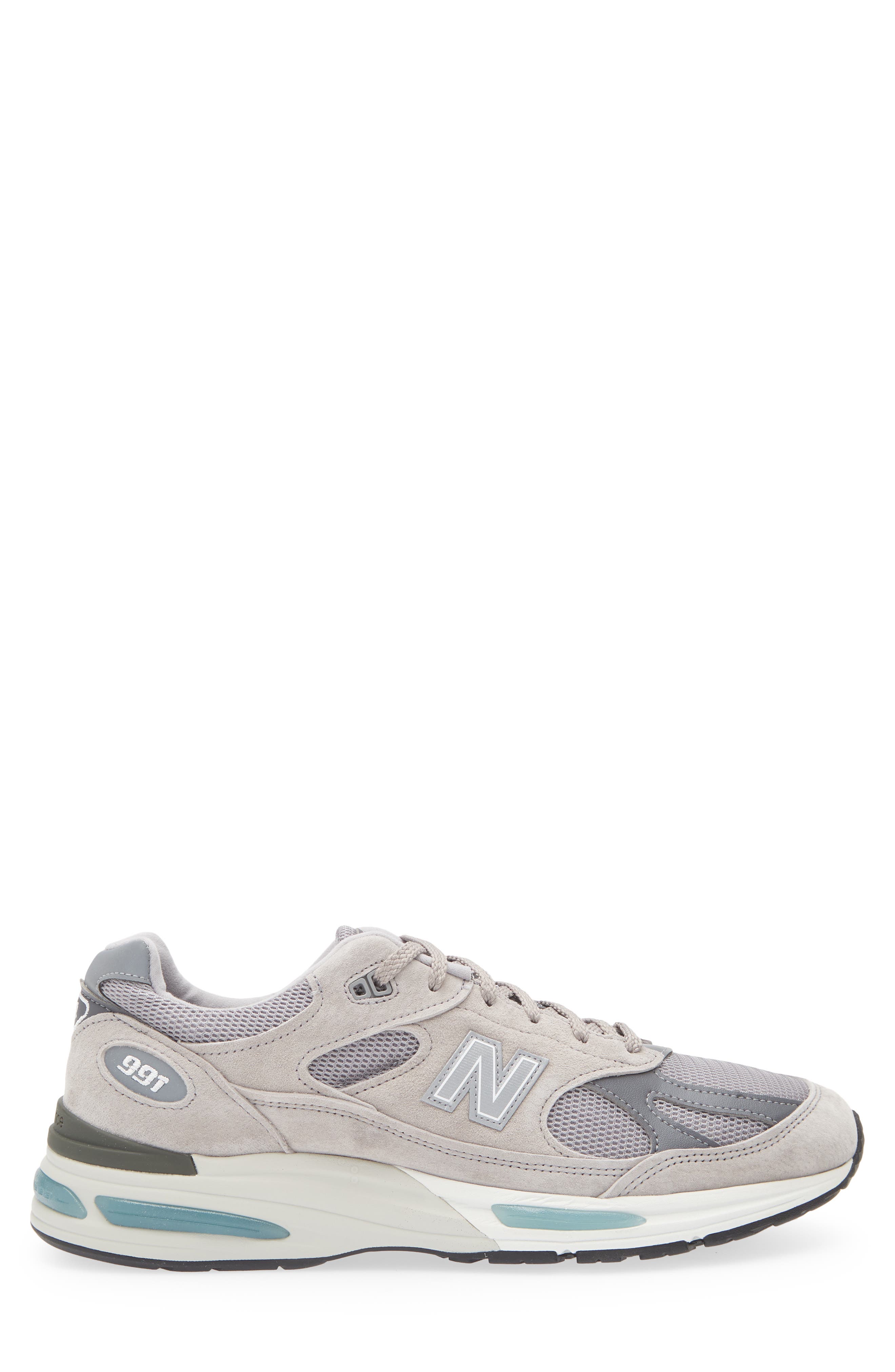 New Balance Gender Inclusive Made in UK 991 v2 Sneaker, Alternate, color, Dove/ Alloy