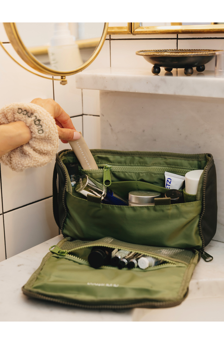 AUGUSTNOA Dopp Kit, Alternate, color, Olive Green