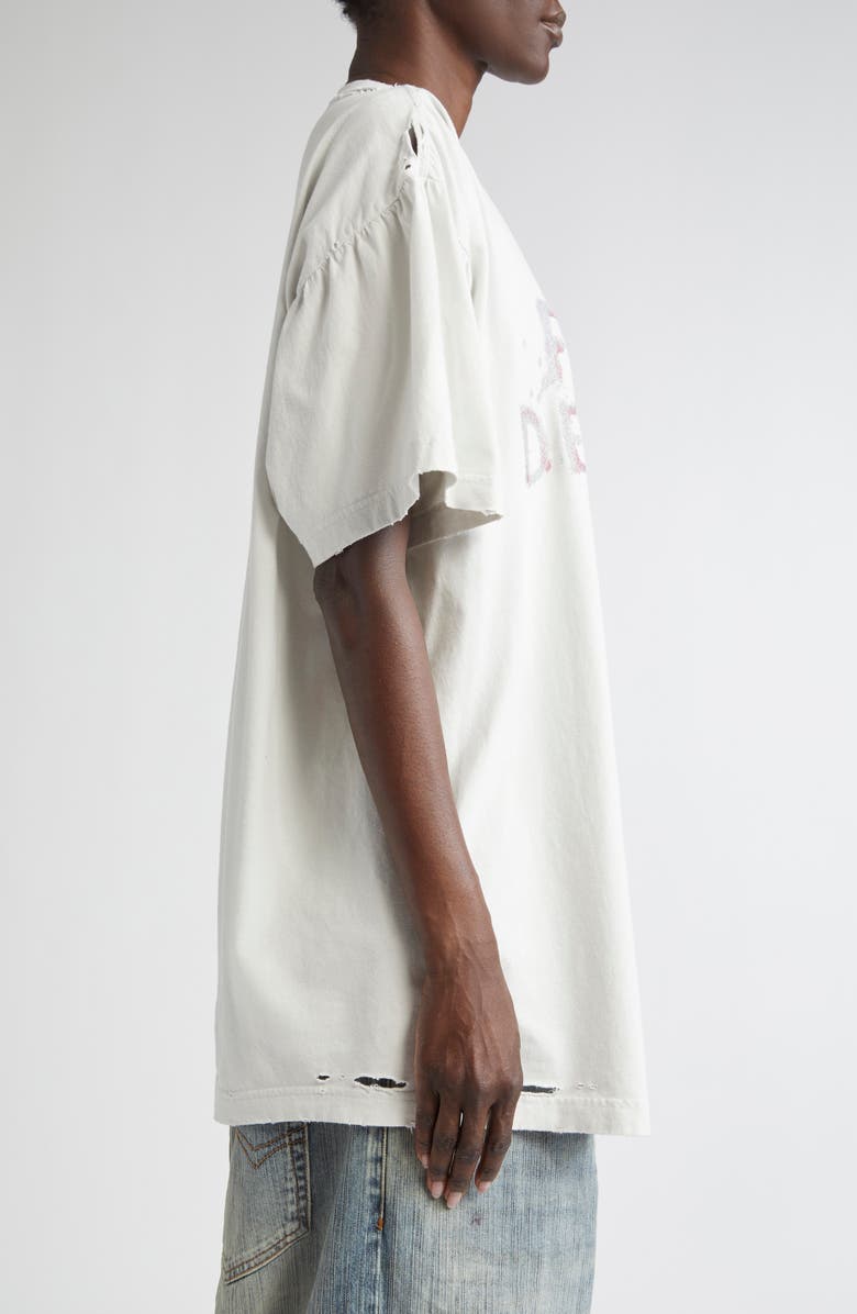 Shifted Distressed Graphic T-Shirt