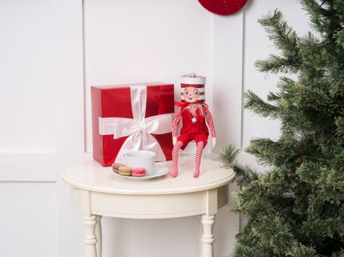 Gallerie Ii Micah Doll In Red