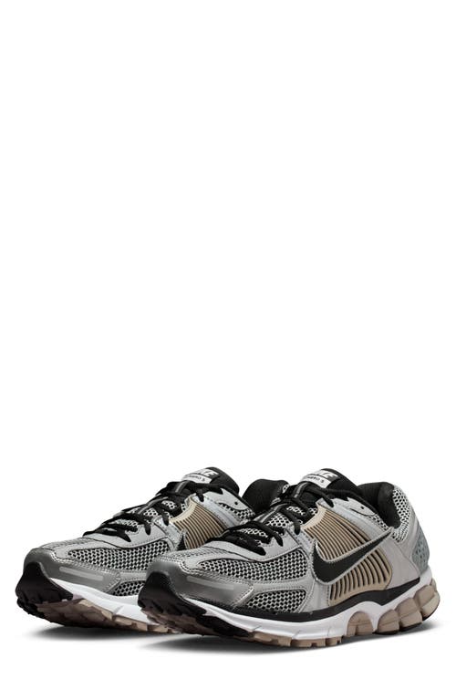 Nike Zoom Vomero 5 Sneaker In Multi