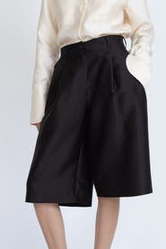 Alas Oversized Silk-Wool Bermuda shorts