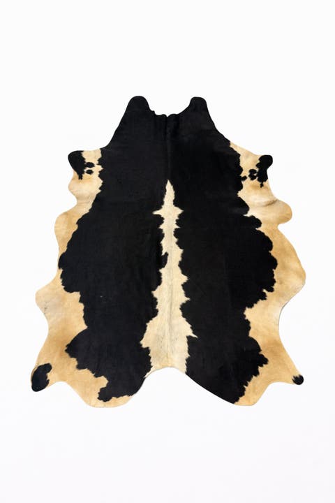 Eco Hides RH Rugs Audrey Black and white Cowhide Rug 6'10" × 5'3"