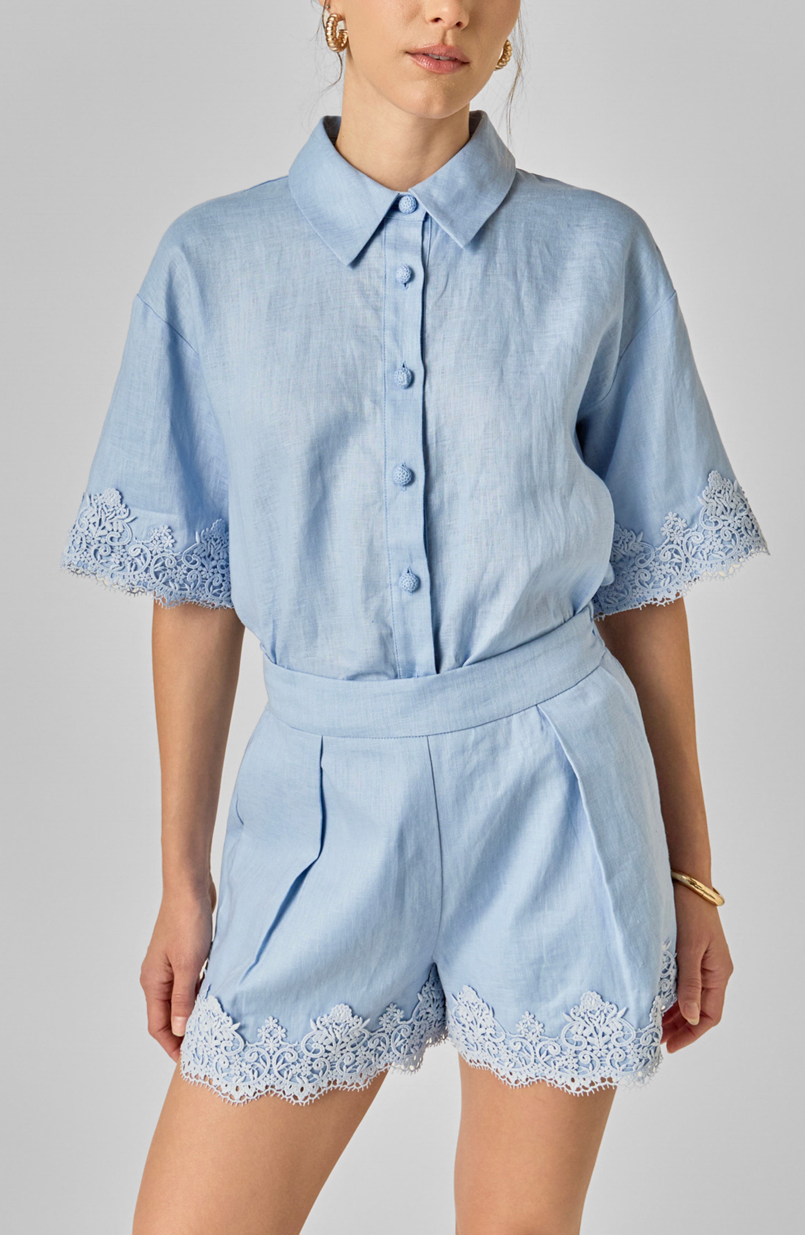 POWDER BLUE