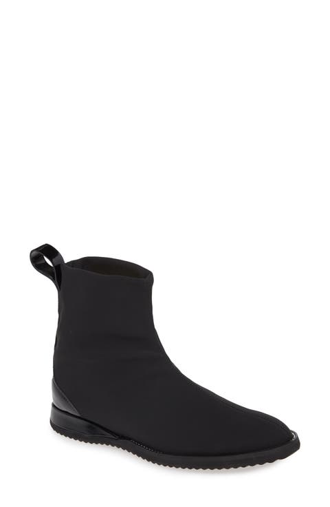Emiliano Pull-On Bootie (Women)