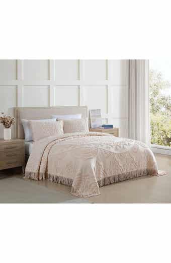 BEATRICE HOME FASHIONS Lotus Chenille Comforter