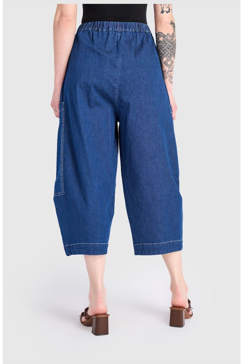 Bold Barrel Capri Pants, Alternate, color, Denim
