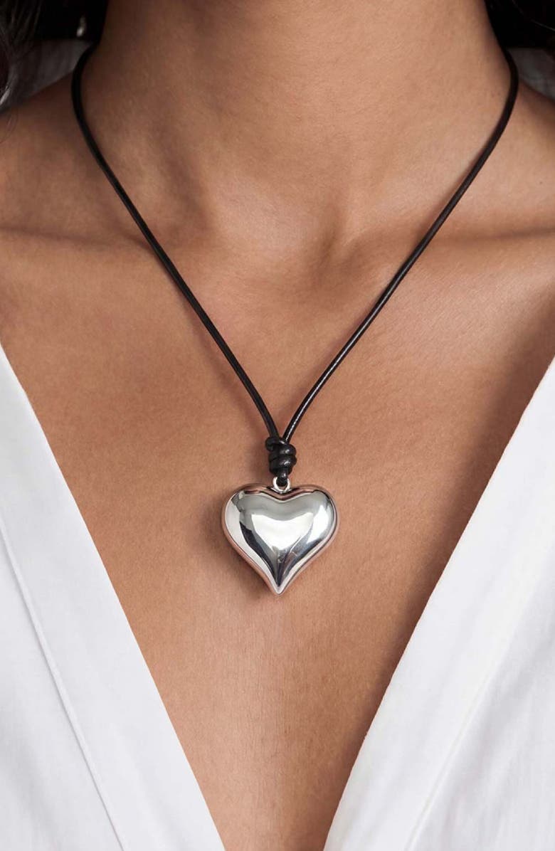 Ettika Puffy Heart Pendant Necklace, Alternate, color, Silver