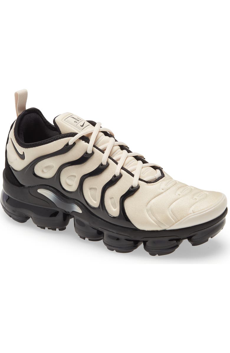 Nike Air VaporMax Plus Sneaker, Main, color,