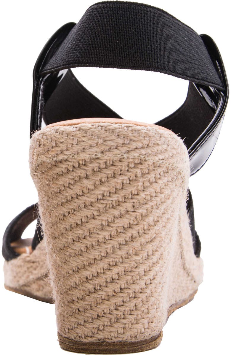 André Assous Dalmira Wedge Sandal, Alternate, color,
