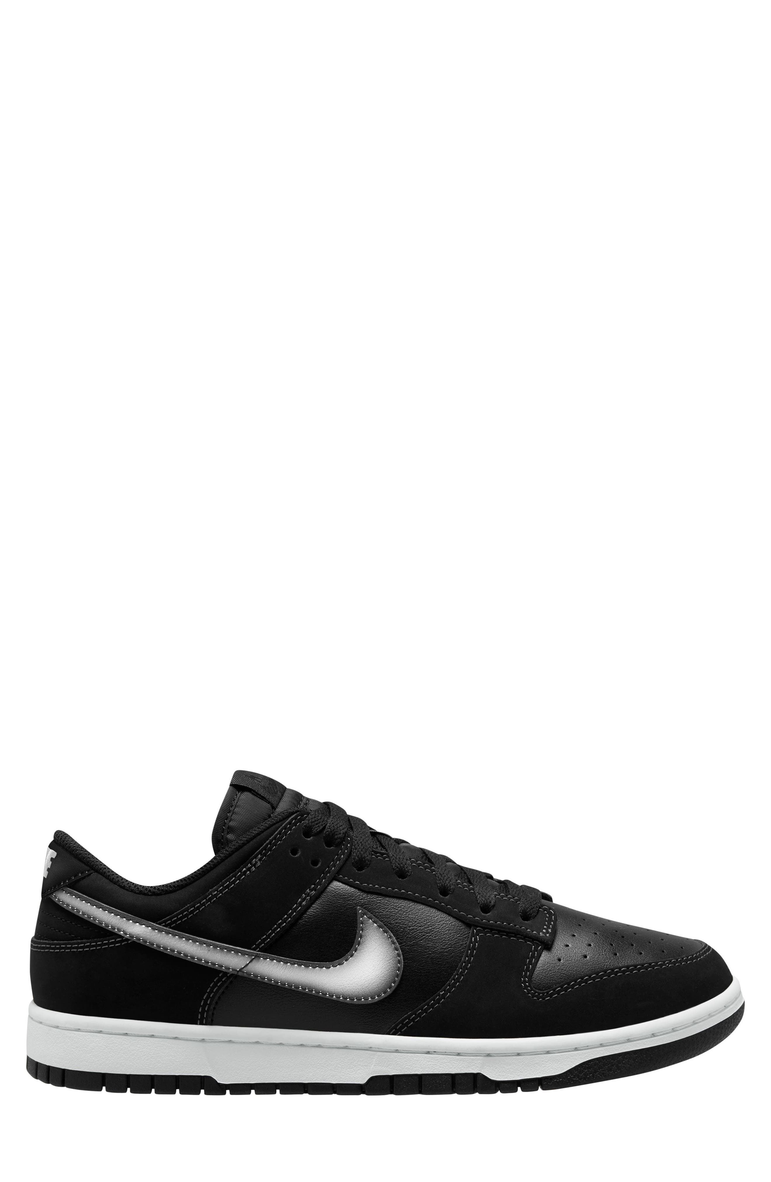 Nike Dunk Low Retro Basketball Sneaker, Main, color, 