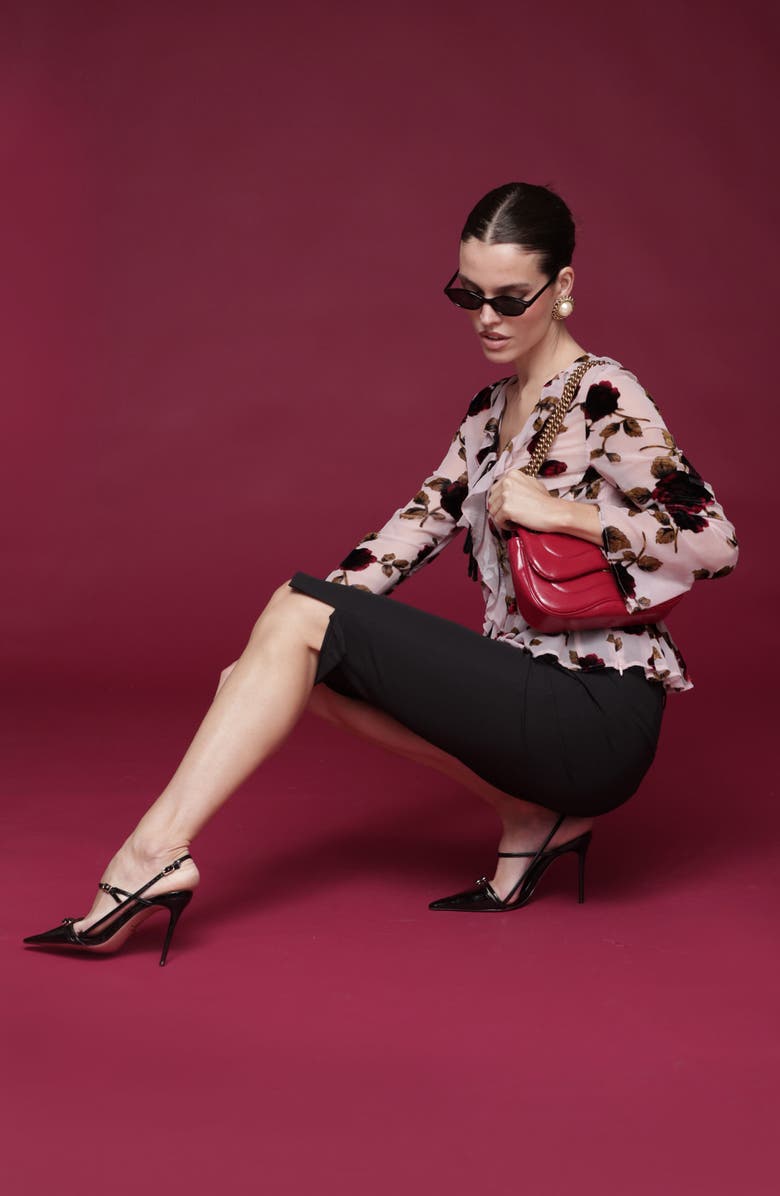 Avec Les Filles High Waist Capri Pants, Alternate, color, Black