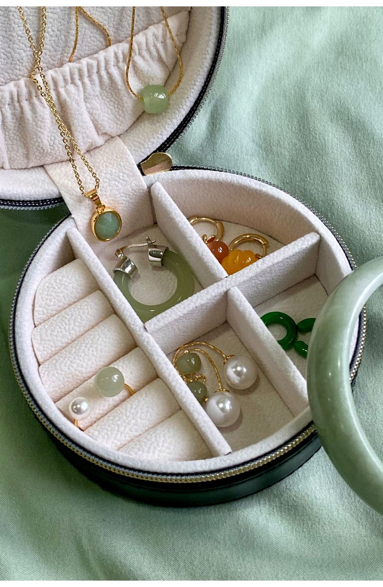 seree Round jewelry travel case, Alternate, color, Velvet