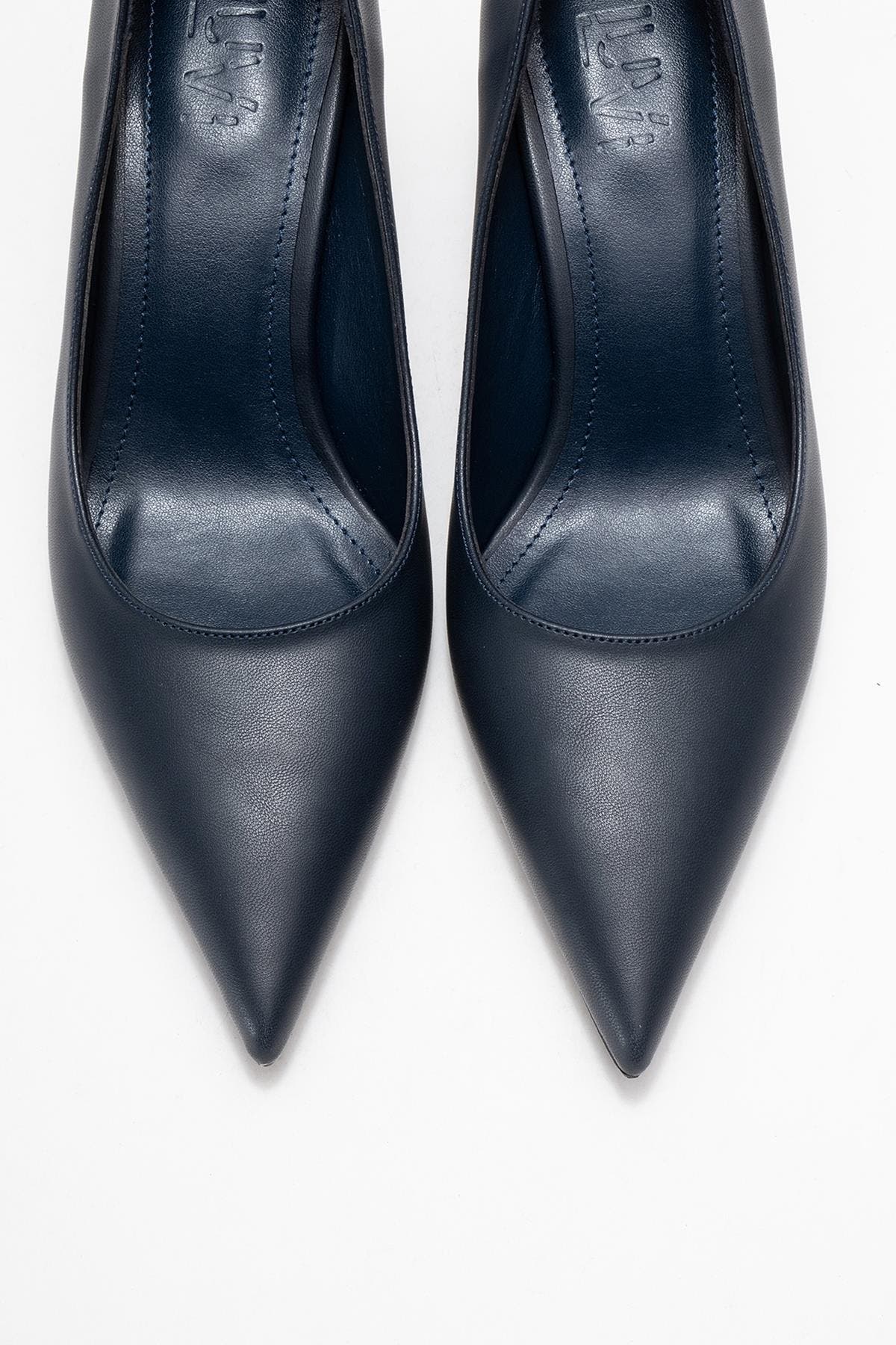 Marcus Pointed Toe Pump, Alternate, color, Navy