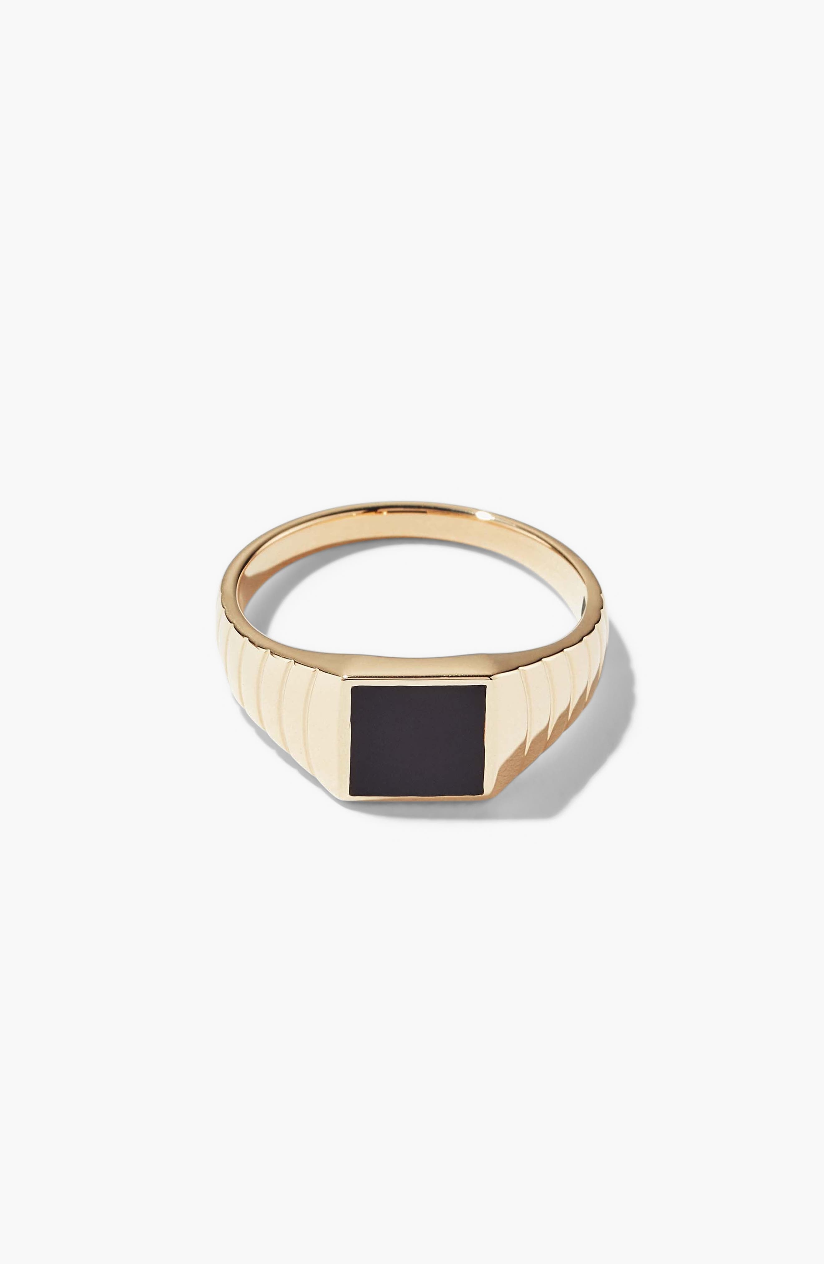 selected 14K Yellow Gold