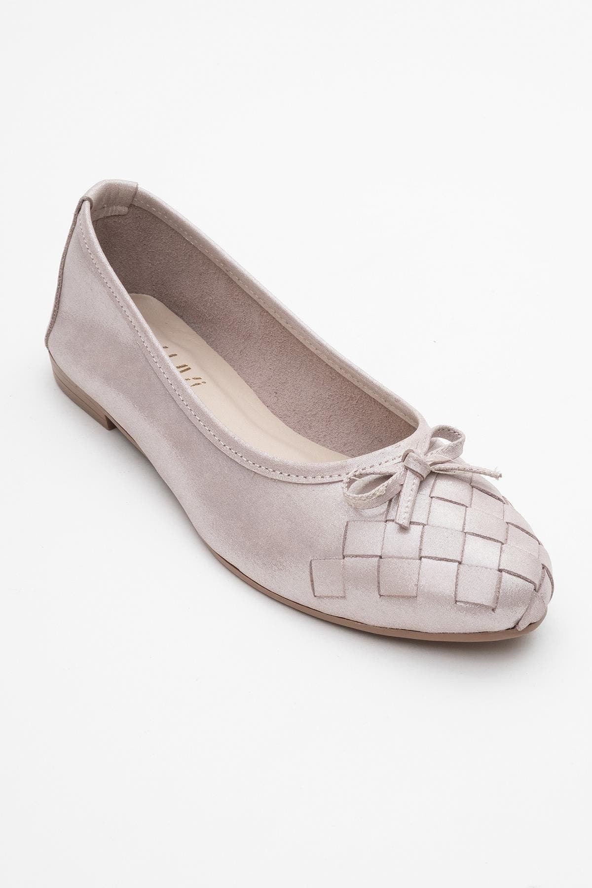 Nopos Leather Cap Toe Ballet Flat, Alternate, color, Beige
