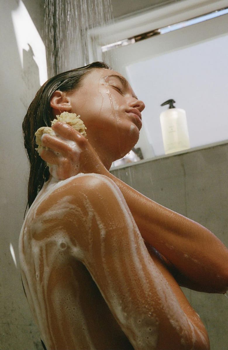 SALT & STONE Saffron & Cedar Body Wash, Alternate, color, Regular