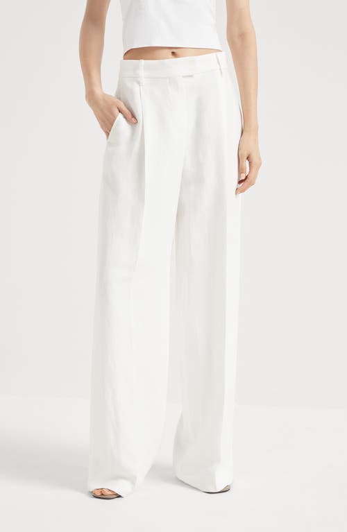 Brunello Cucinelli White Pants With Pleated Front And Jewelry Detail In White