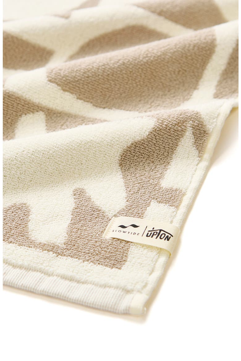 Upton Bath Towel, Alternate, color, CEMENT