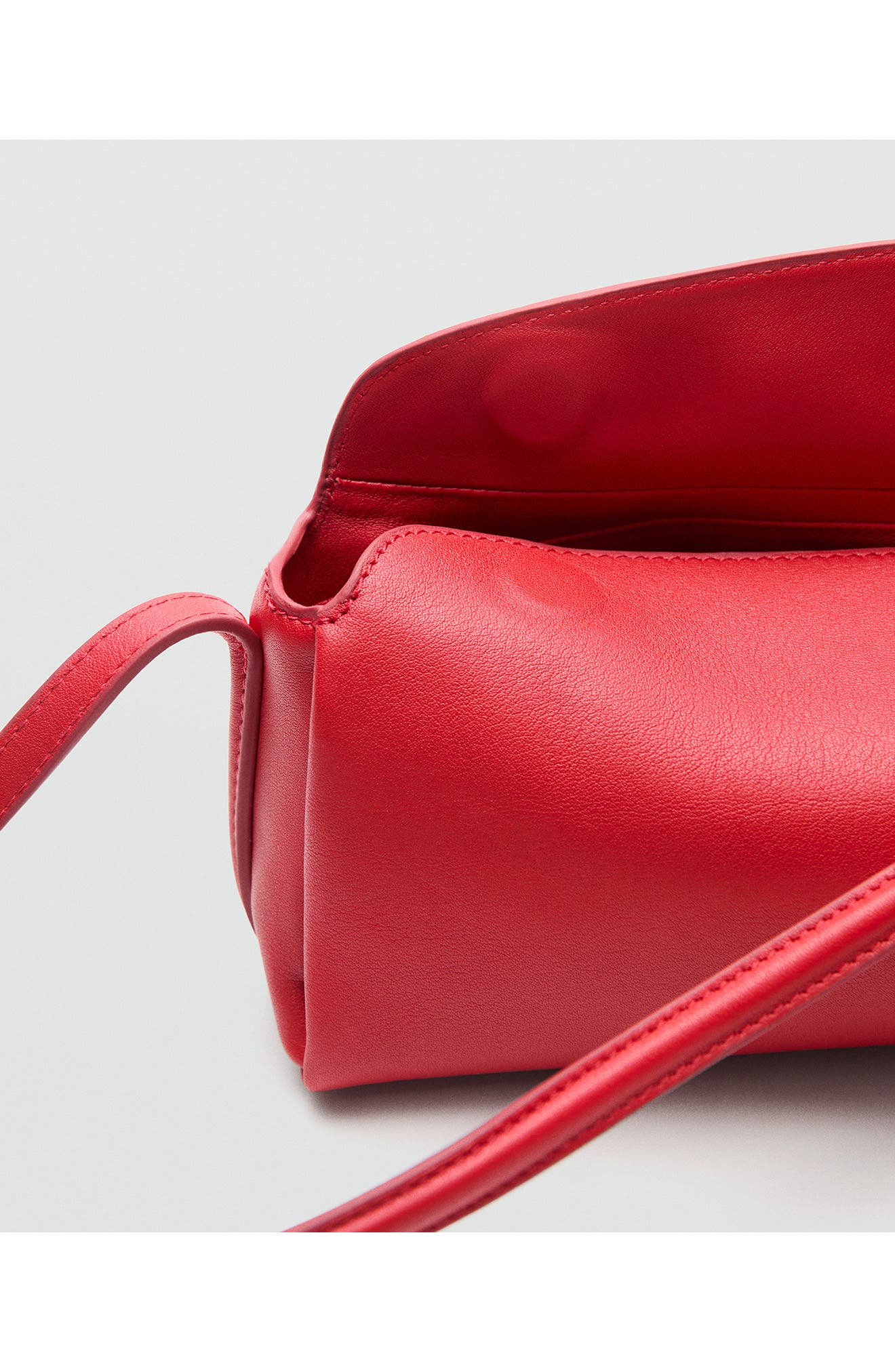 MANGO Leather Shoulder Bag, Alternate, color, 