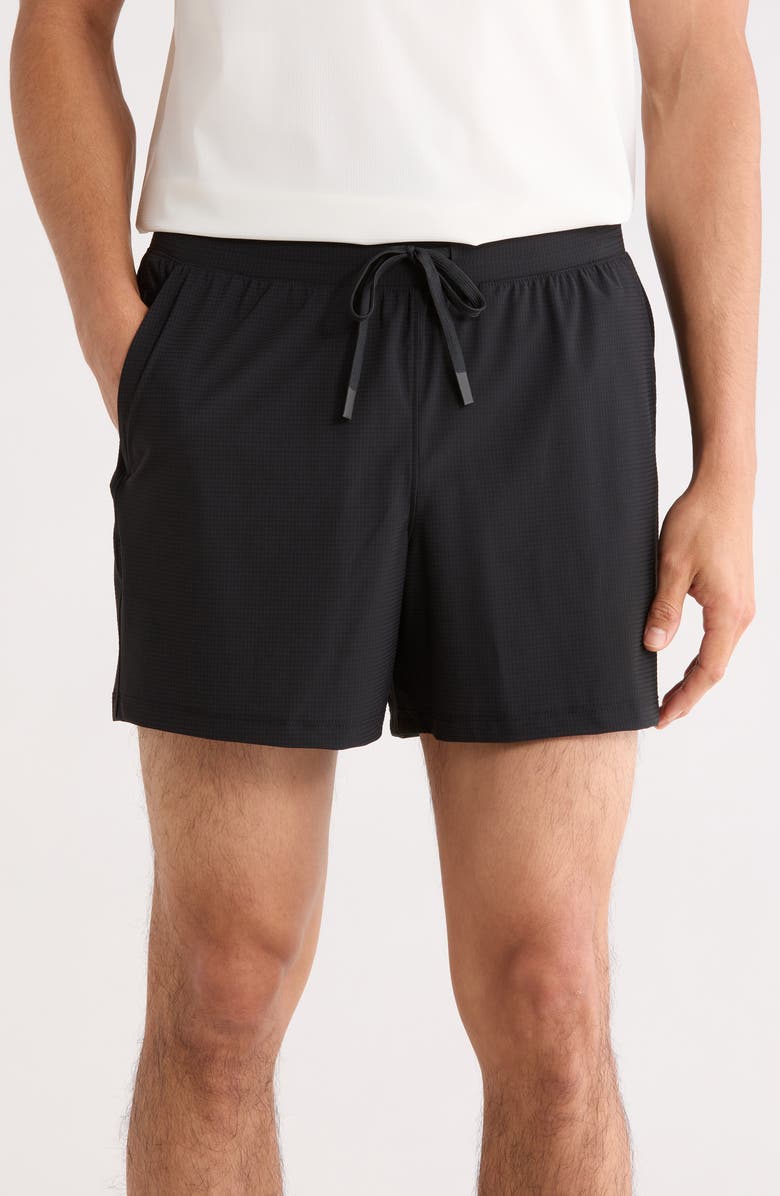 90 DEGREE BY REFLEX Swiftcore Stratus 5-Inch Shorts, Main, color, Black