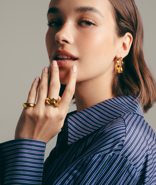 Hey Harper Dazzling Oval Earrings In Gold