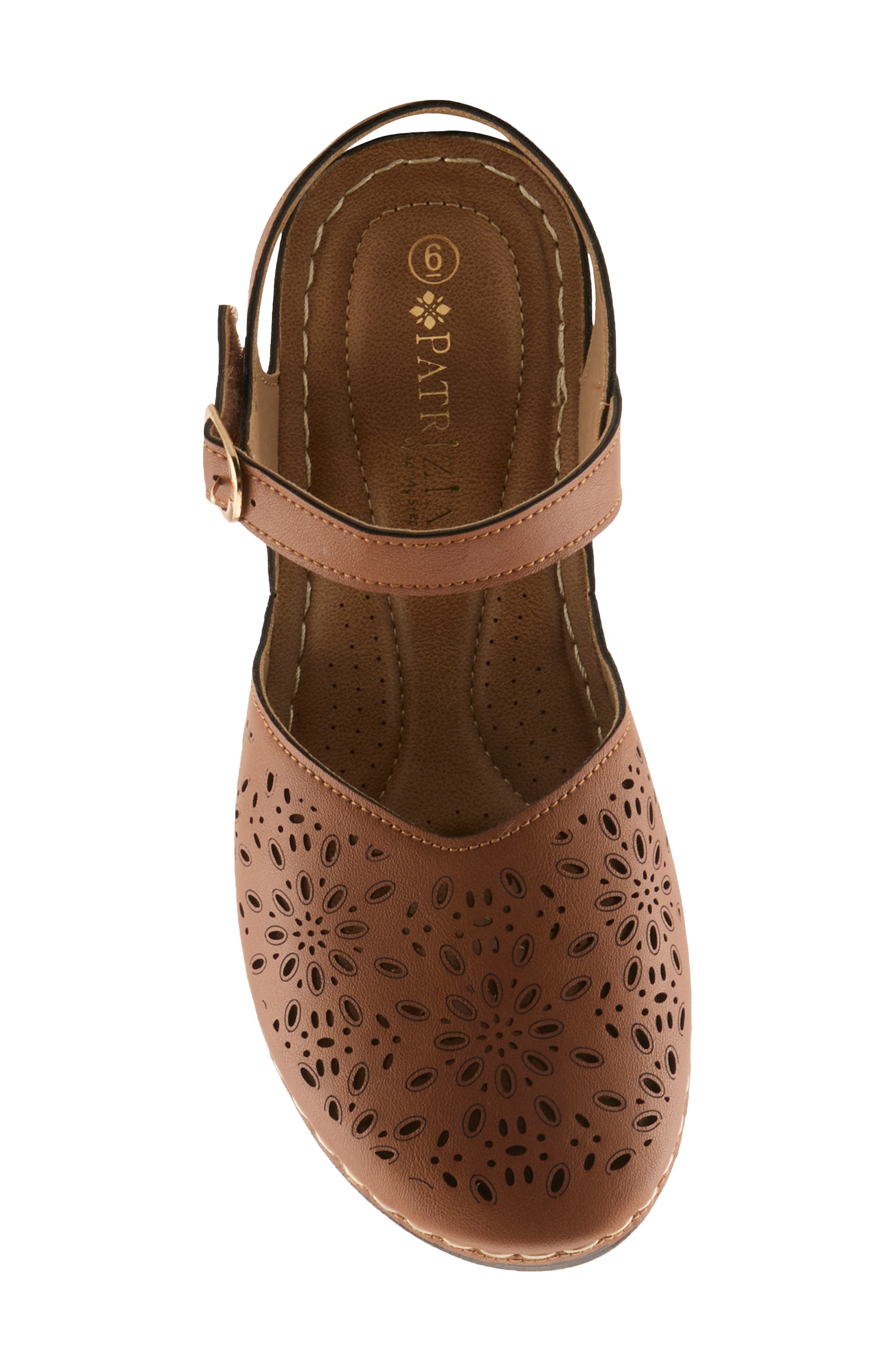 Nougatish Laser Cut Pump, Alternate, color, CAMEL