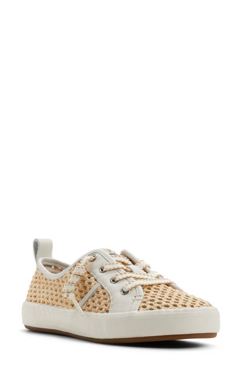 Crestwave Low Top Sneaker (Women)