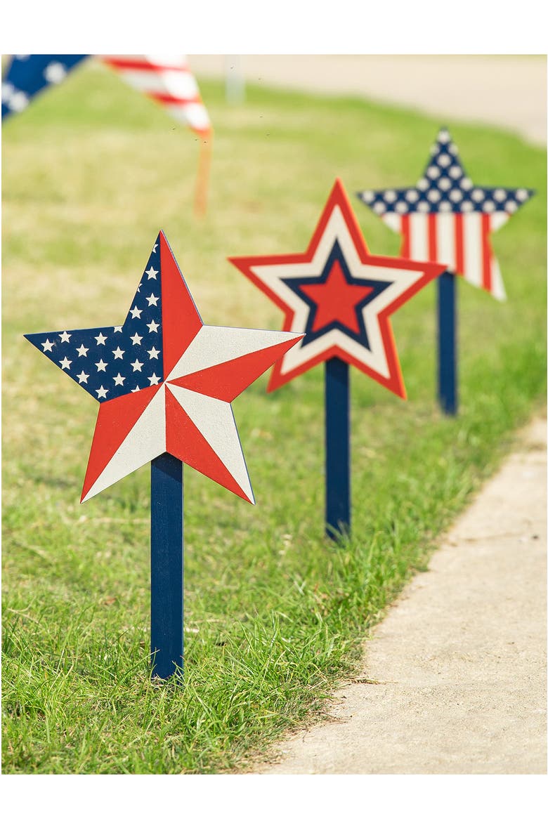 Glitzhome Set of 3 Wooden Patriotic Star Yard Stake, Alternate, color, Blue