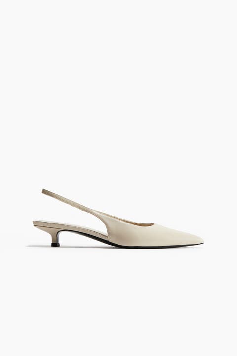 Kitten-heeled pointed slingbacks
