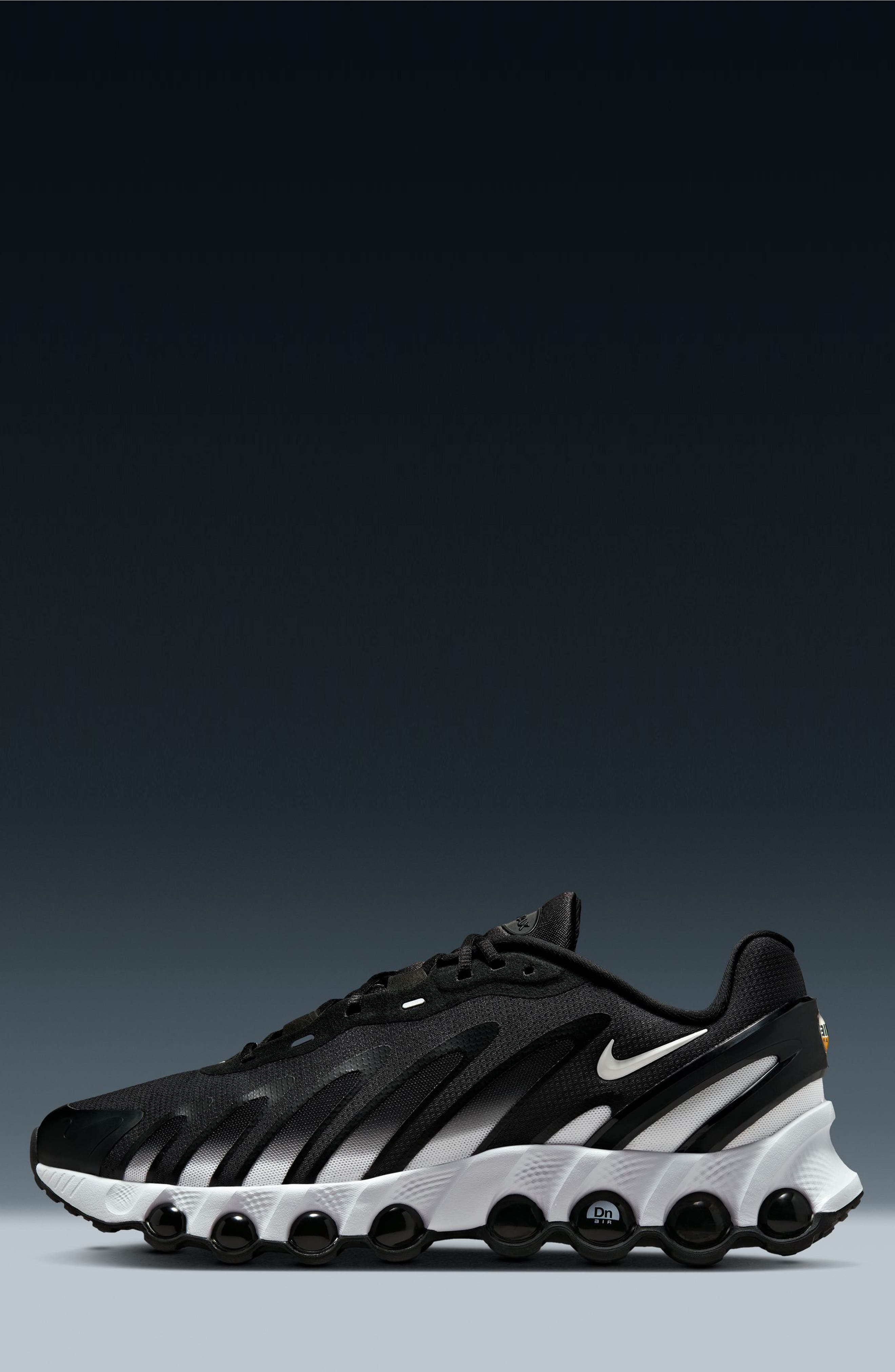 Nike Air Max Dn8 Sneaker, Alternate, color, 007 Black/White