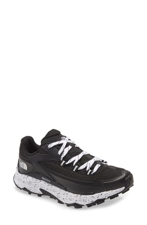 The North Face Vectiv Taraval Water Resistant Trail Running Sneaker In Black