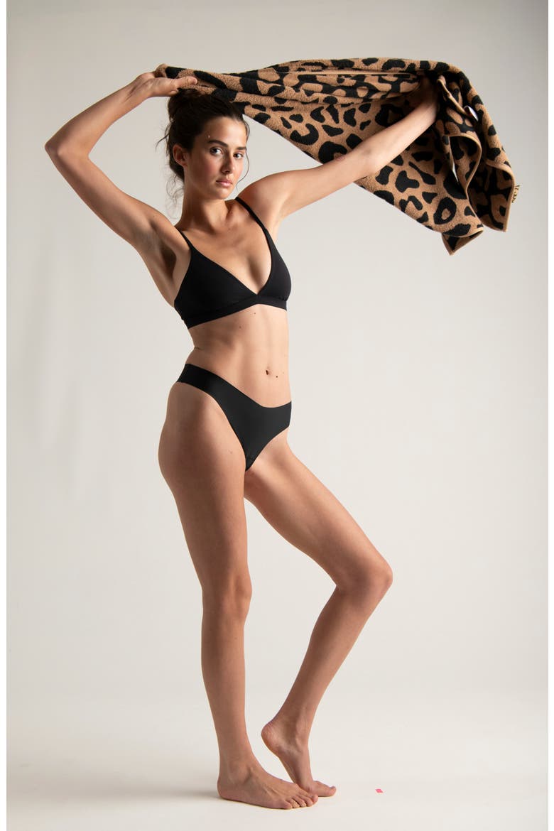 Wild Leopard Bath Towel, Alternate, color, MULTI